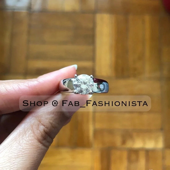 Sterling silver ring size 7.5/7.75 - Picture 1 of 16
